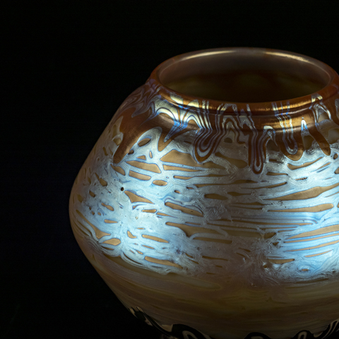SAKURAYA】旧家整理品【金彩色絵花鳥文遊環付花瓶/薩摩焼 安田造