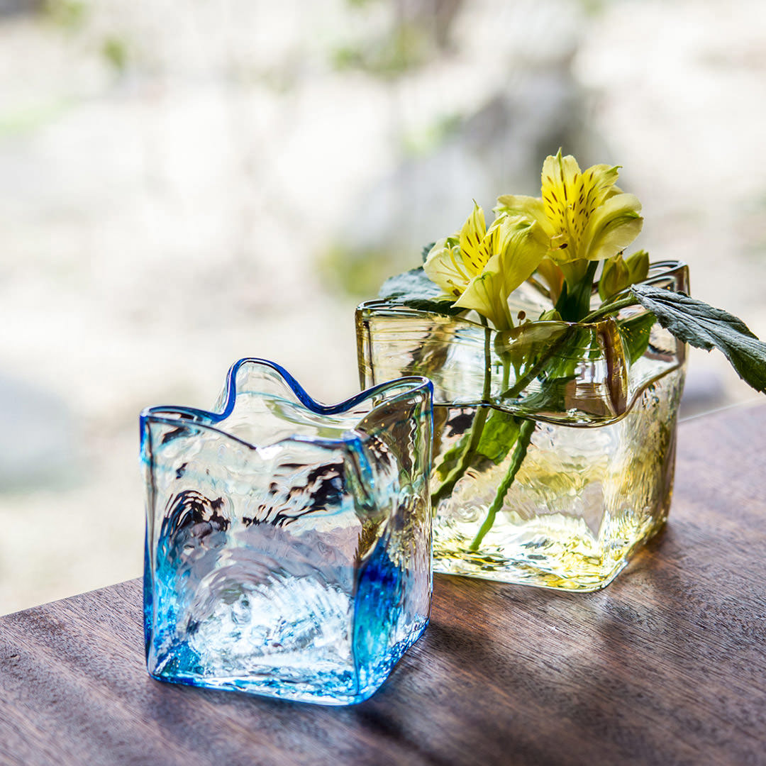 STUDIO】スクエア花器 | KUROKABE | 黒壁公式オンラインショップ